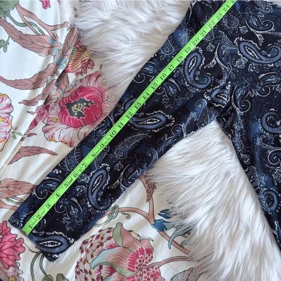 J JILL Wearever Knit Paisley Dress - Picture 13 of 16